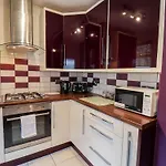 펜션 89 Caledonia Street *