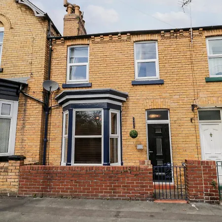 89 Caledonia Street سكرابورو