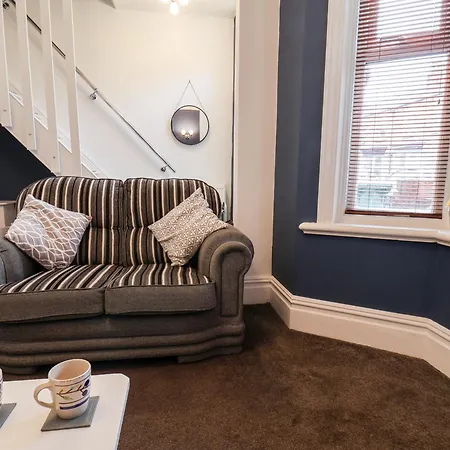 89 Caledonia Street Feriehus *